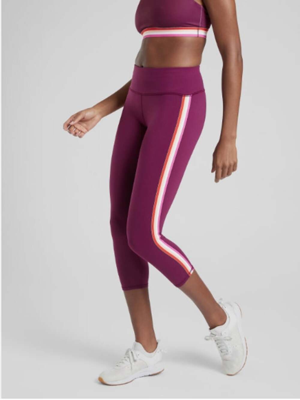 ATHLETA Plum Contender Capri Active Leggings // XS